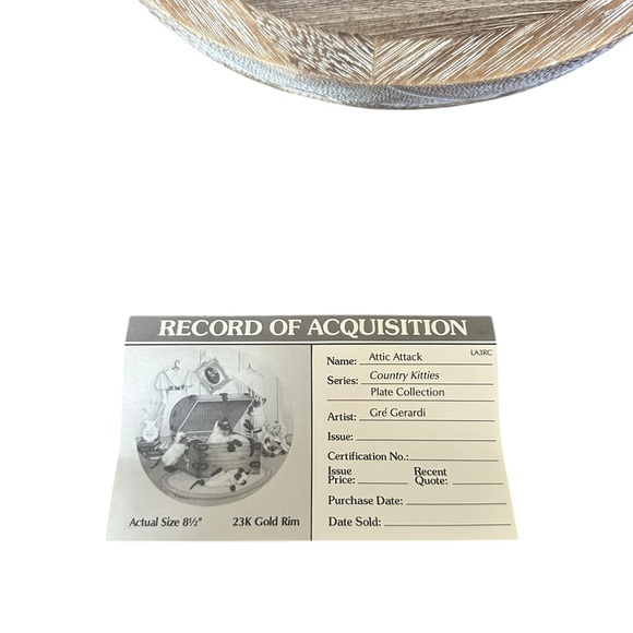The Hamilton Collection’s Country Kitty Series “Attic Attack” Collector Plate - Picture 3 of 6